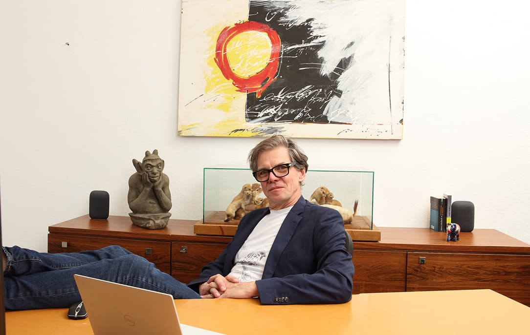 Foto von DOM's Gründer